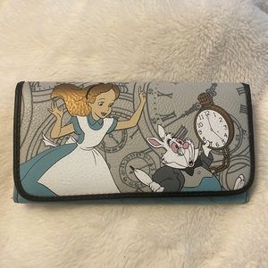Hot Tpoic Alice in Wonderland Tri fold wallet